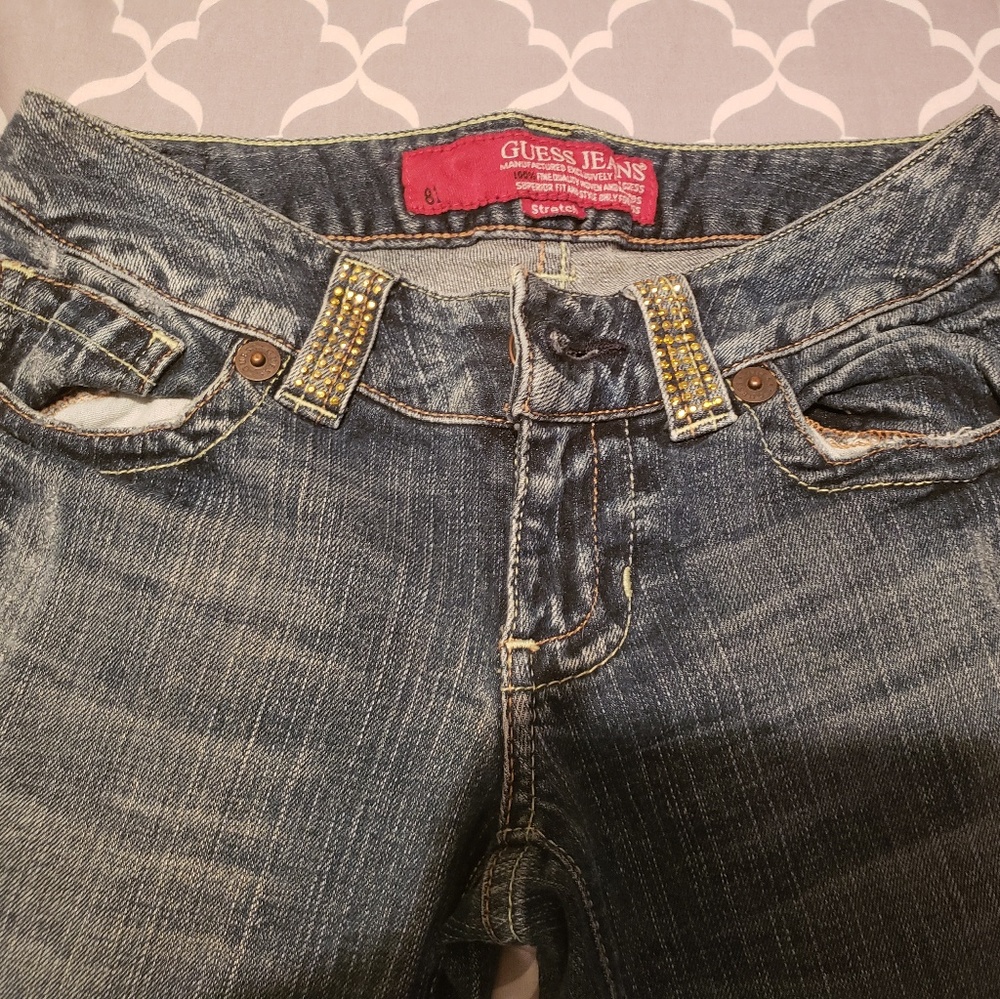 Guess Jean's - Picture 2 of 4